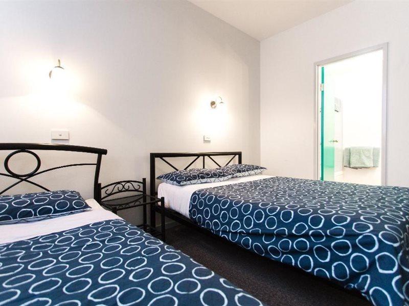 Yha Hobart Central Экстерьер фото