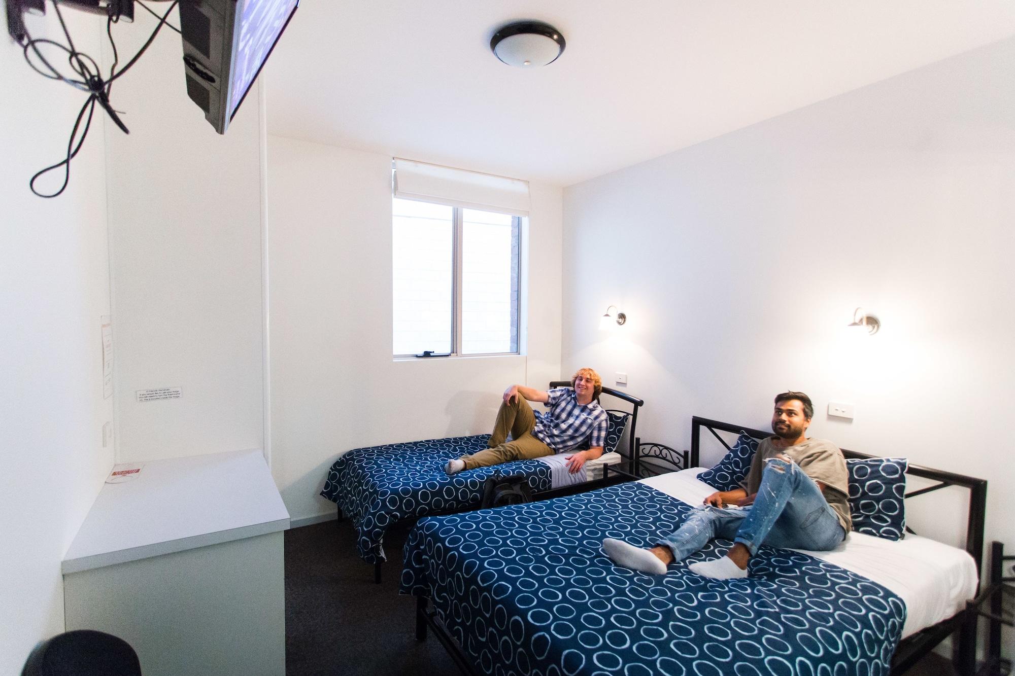 Yha Hobart Central Экстерьер фото