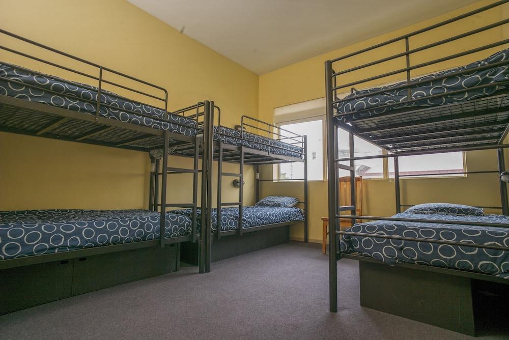 Yha Hobart Central Экстерьер фото