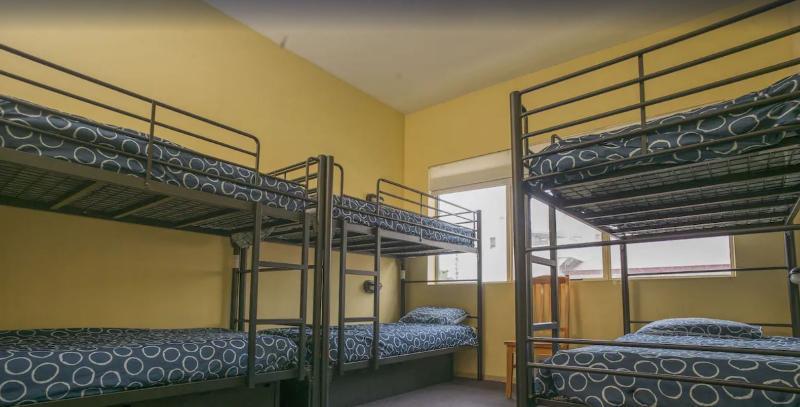 Yha Hobart Central Экстерьер фото